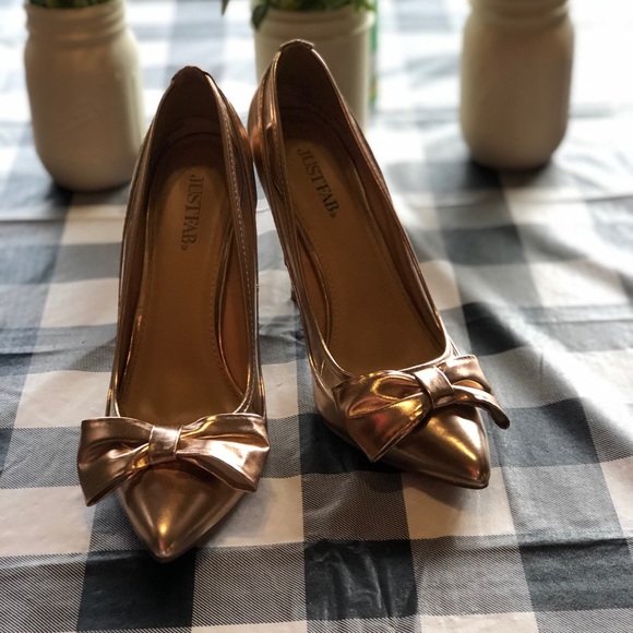 Rose gold heels - Picture 3 of 3